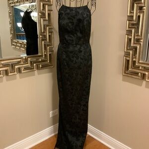 AIDAN MATTOX BLACK EMBROIDERED COLUM GOWN SZ 8
